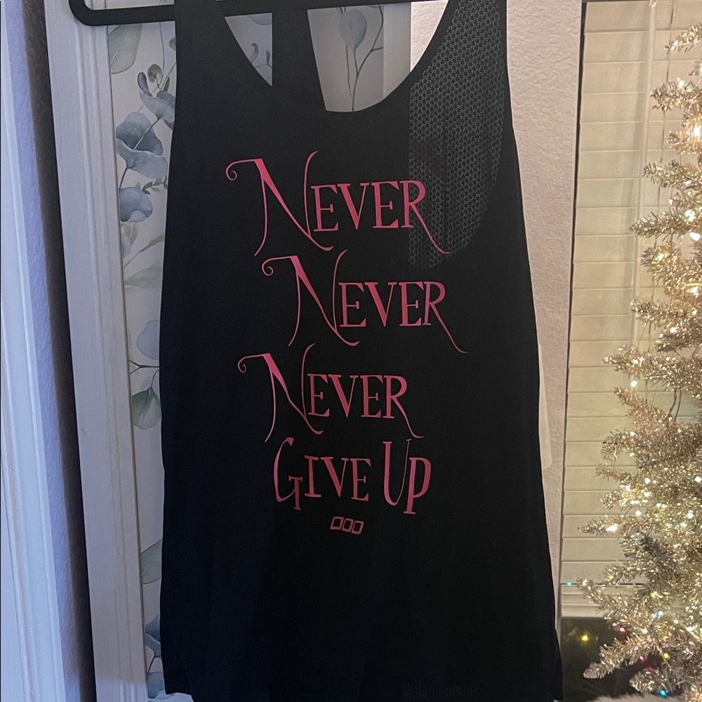 Lorna Jane Black/Pink Never Give Up Mesh Tank